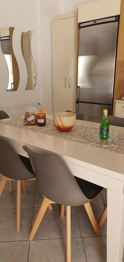 Eleni'S Place Naxos City Екстериор снимка